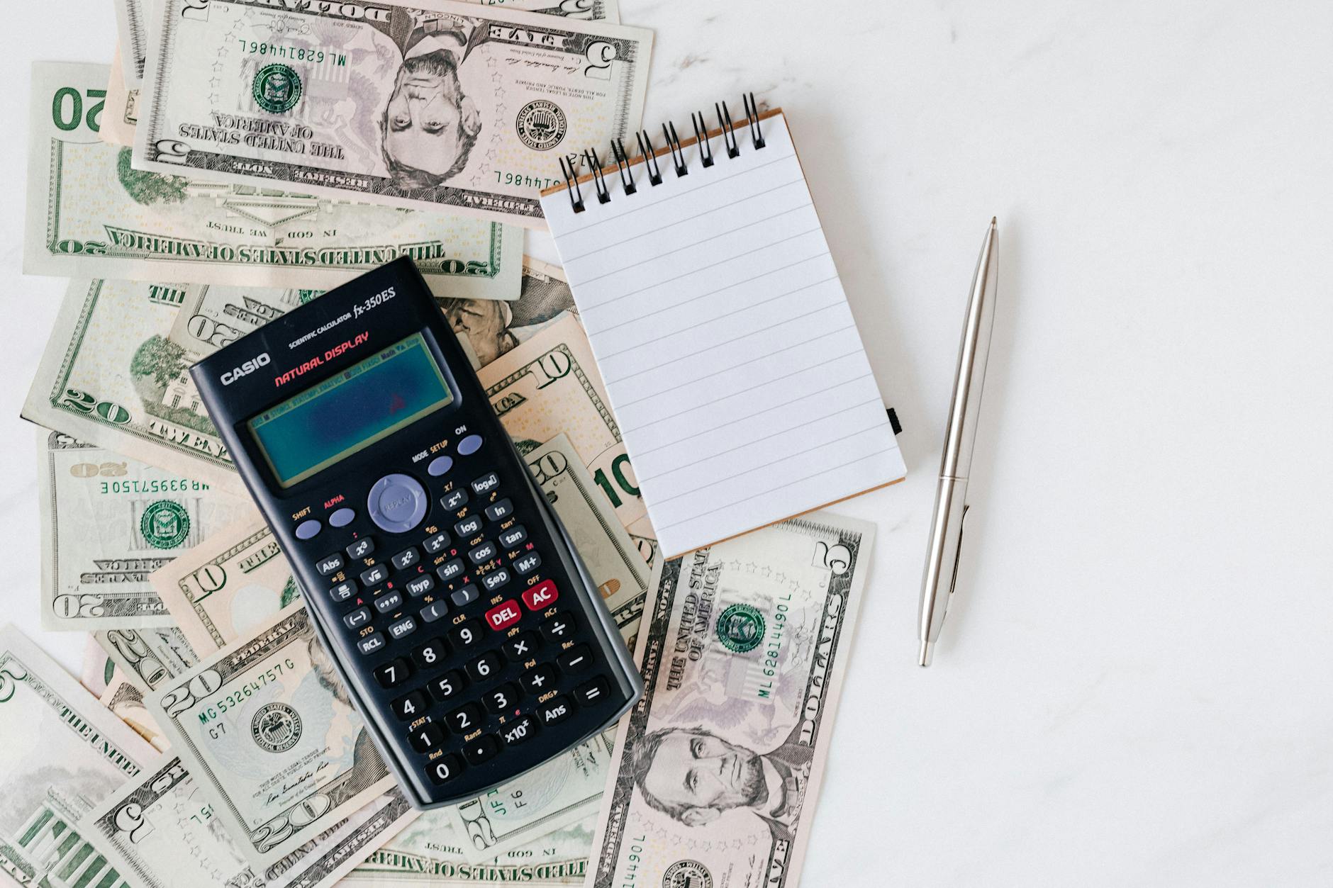เปลี่ยนของไม่ใช้เป็นเงิน: สร้าง Passive Income ปล่อยเช่าของ/ที่พัก! 💰🏡