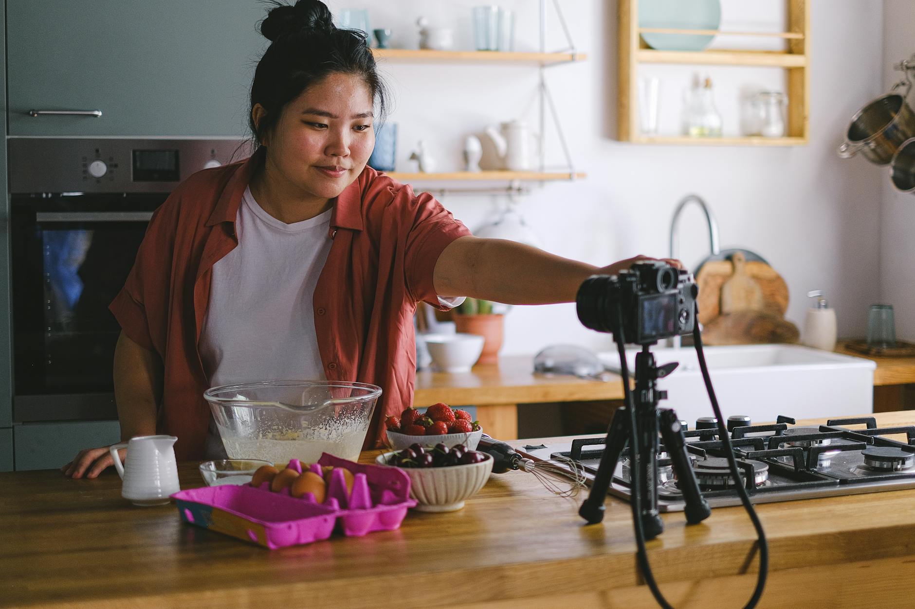 สร้างรายได้จากคอนเทนต์: เส้นทางทองคำของ Youtuber, Blogger, Streamer! 💰