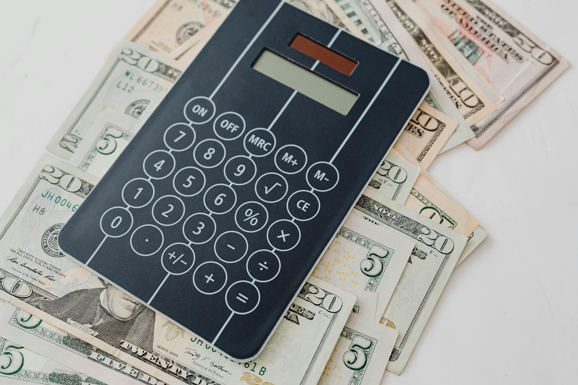 ปลดล็อกอิสรภาพการเงิน: สร้าง Passive Income แม้งบจำกัด (อัปเดต พ.ศ. 2569)