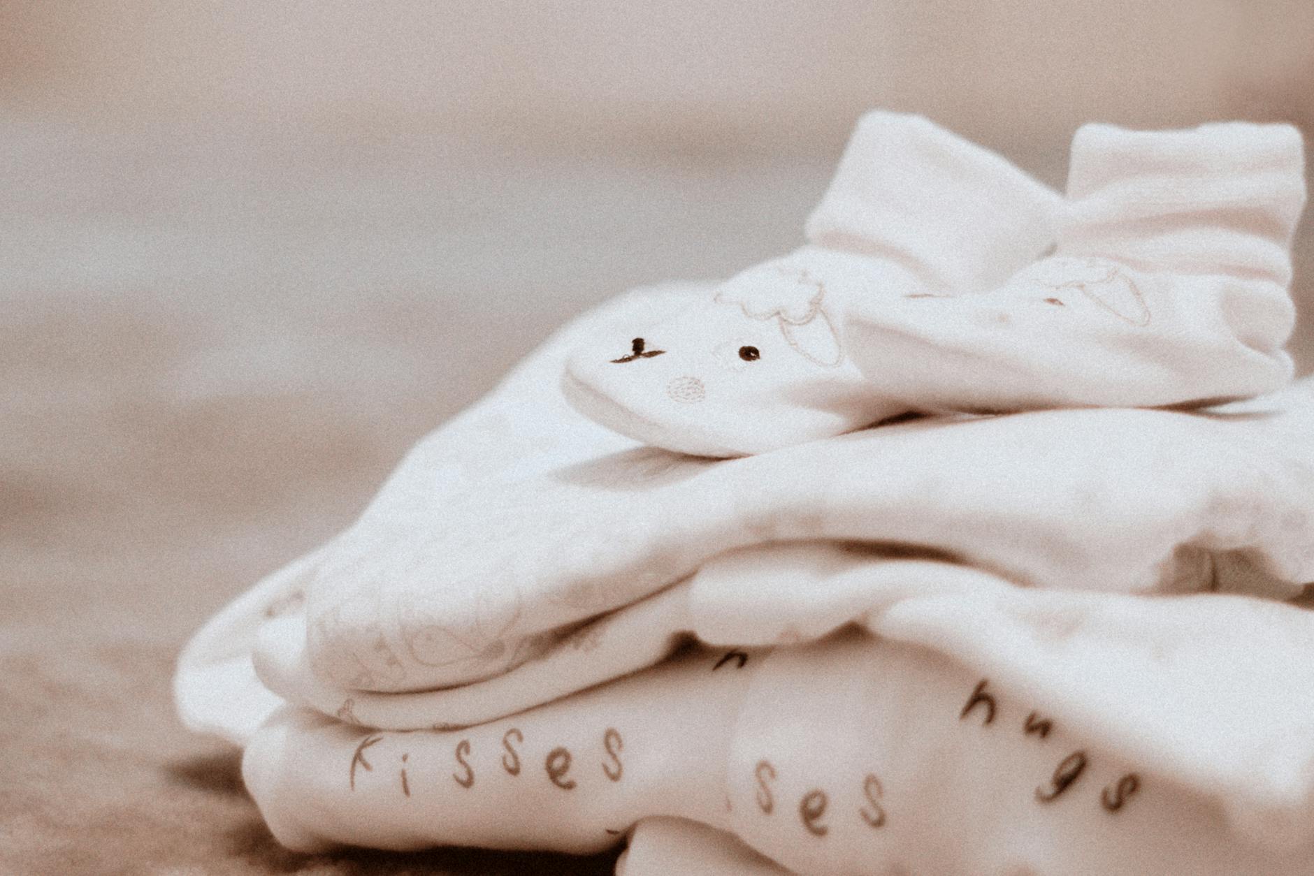 เช็กลิสต์ของใช้เด็กอ่อนแรกเกิด 👶✨ คุณแม่มือใหม่ต้องเตรียมอะไรบ้าง?