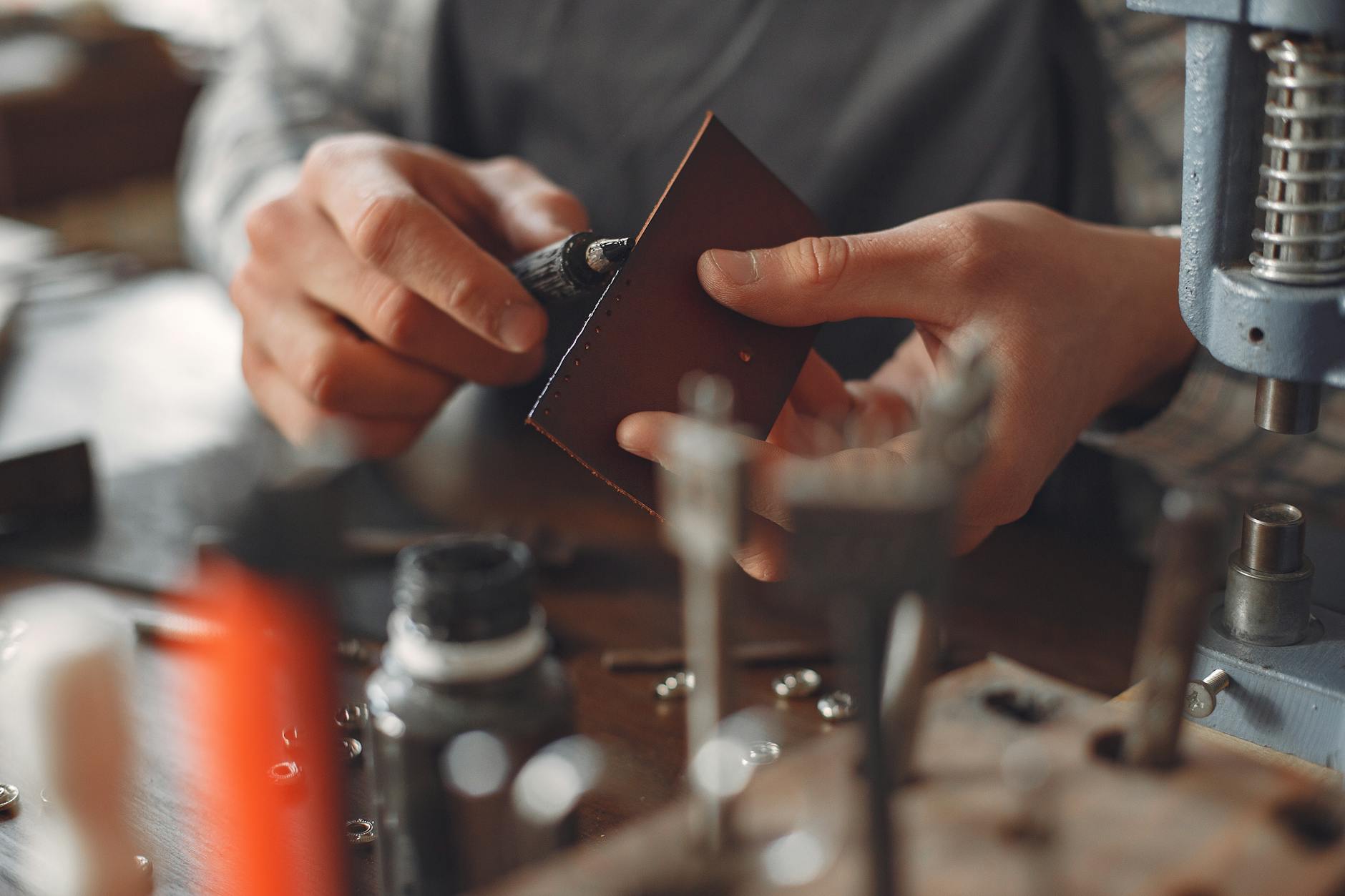 เปลี่ยนงานอดิเรกเป็นเงิน: ไอเดียทำของชำร่วย & DIY ขายปัง! 💸