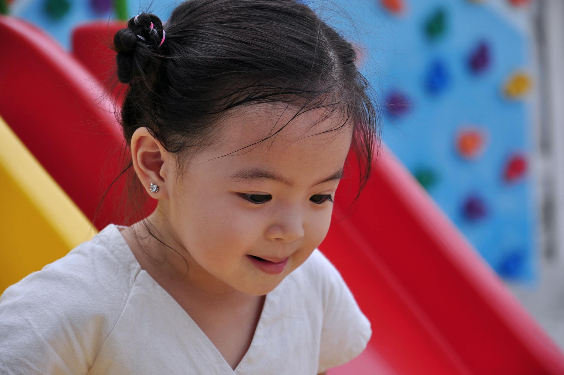 ลูกพร้อมหรือยัง? 🚀 เตรียมลูกเข้าอนุบาล: 7 ทักษะเด็ดที่คุณพ่อคุณแม่ต้องรู้!