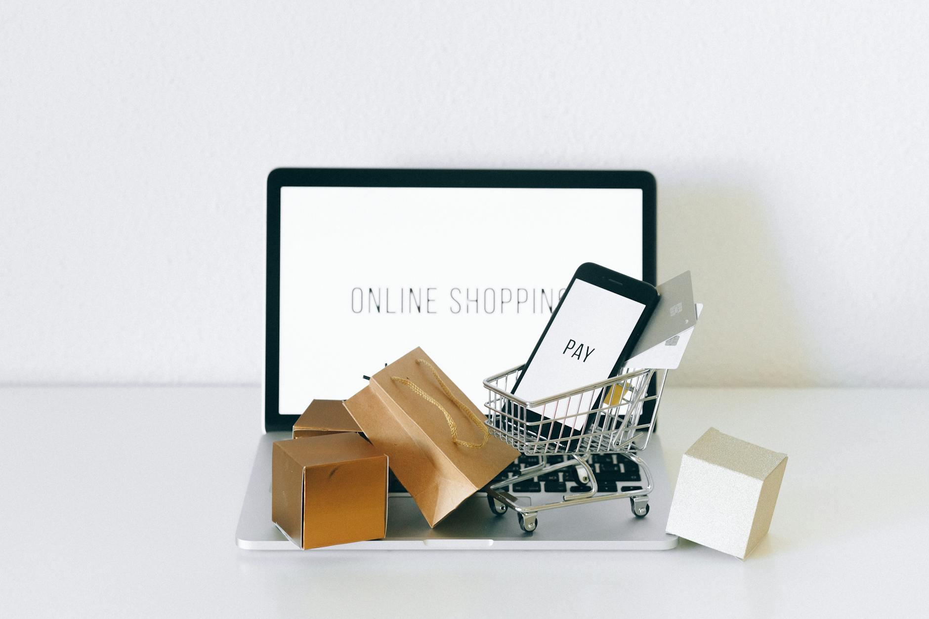เปิดร้านขายของออนไลน์: คู่มือฉบับสมบูรณ์ Shopee, Lazada, TikTok Shop 🛍️💰