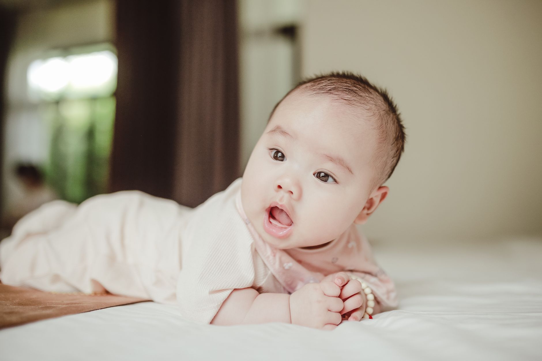 จัดตารางนอนทารกแรกเกิด: หลับยาวตลอดคืนง่ายกว่าที่คิด! 👶✨