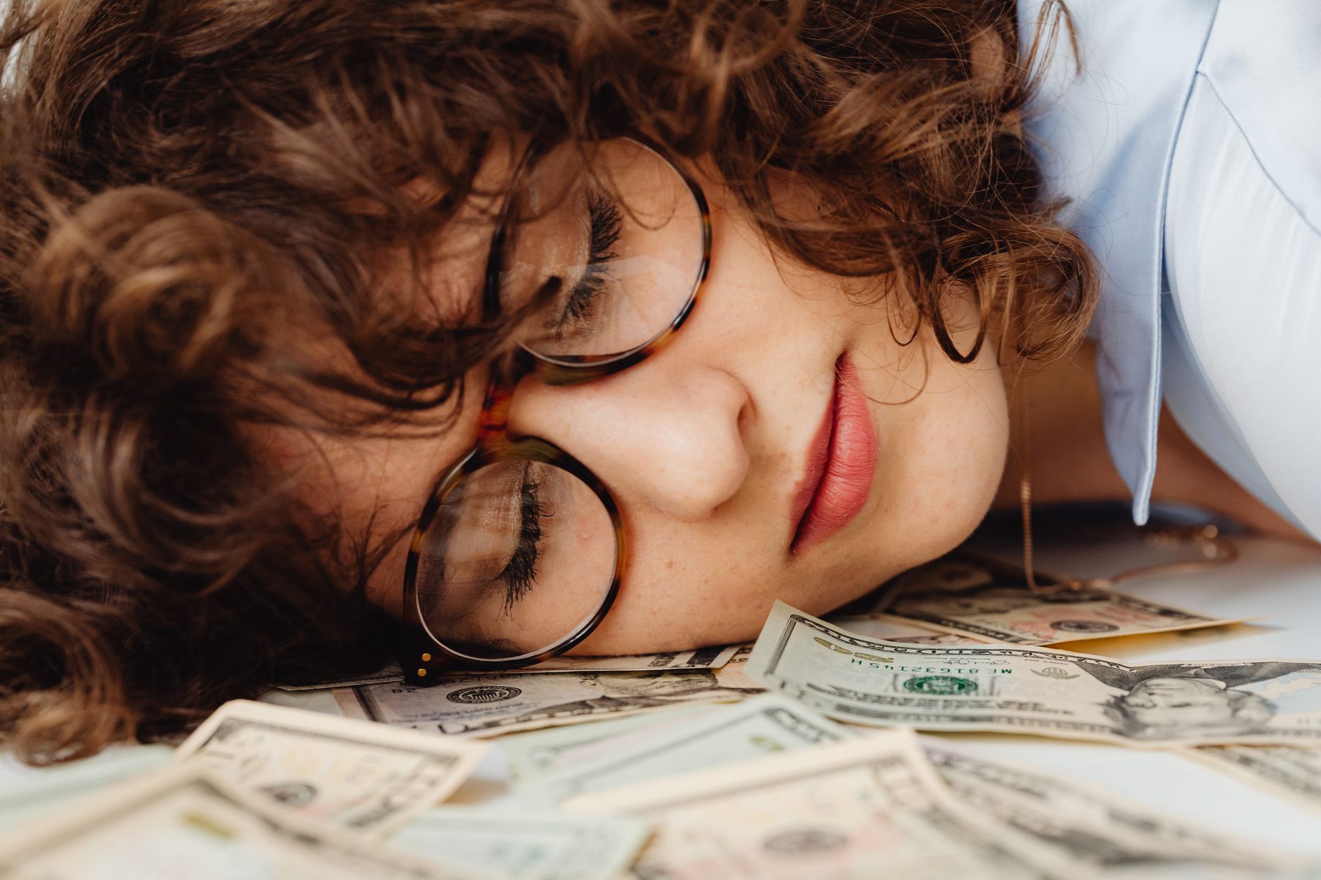 สร้าง Passive Income ฉบับมือใหม่: 5 วิธีทำเงินให้คุณแม้ในยามหลับ 💸